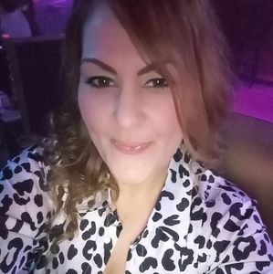 Meet your Posher, Gia